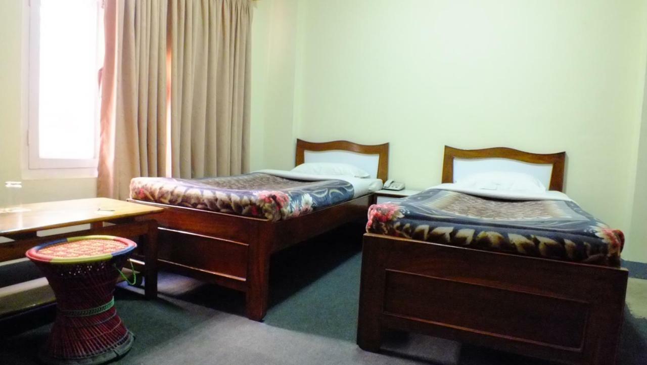 Hotel Dolphin Katmandu Eksteriør bilde